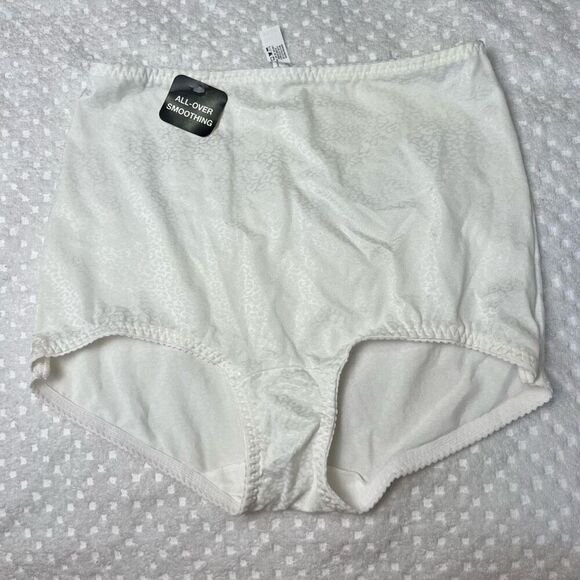 NWT. BALI Women's White Panty Girdle Lightweight Shapewear - Picture 1 of 5